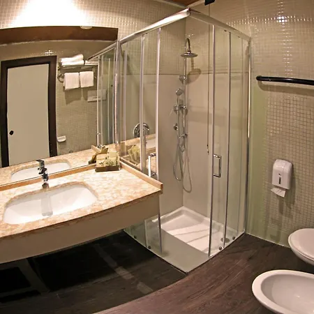 La Pauel 3* Sirmione