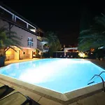 Hotel La Paül 3*